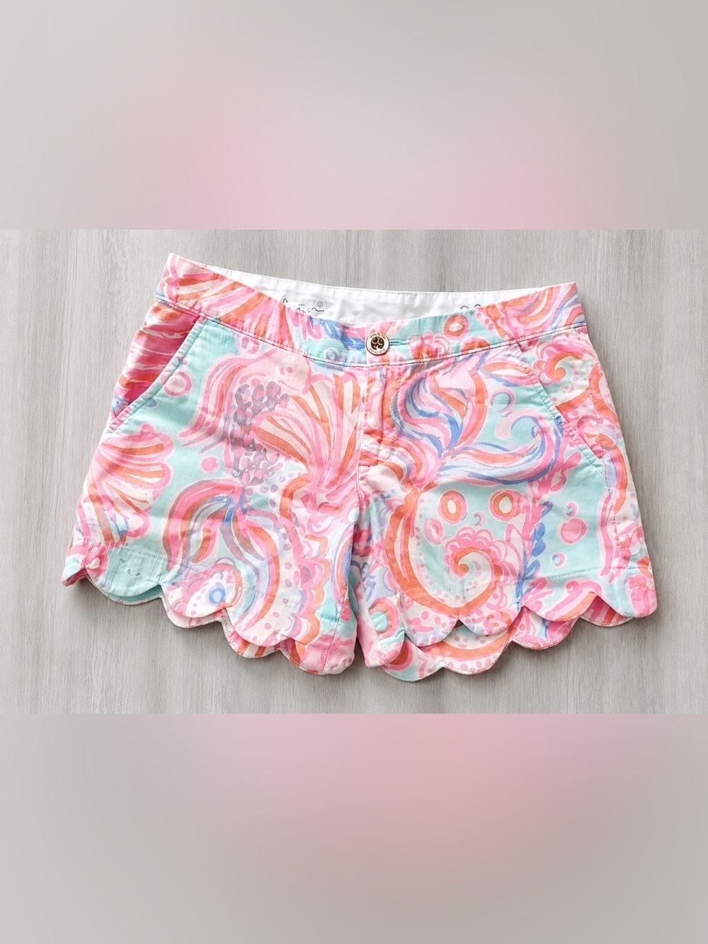 Lilly Pulitzer Buttercup Scallop Shorts Womens Size 00 Pink Pout Too Much Bubbly